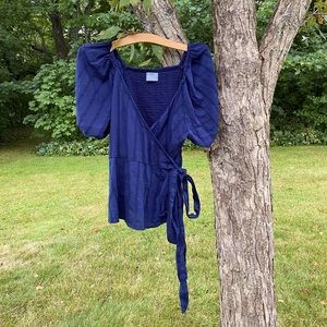 Size L Old Navy Navy Wrap Top